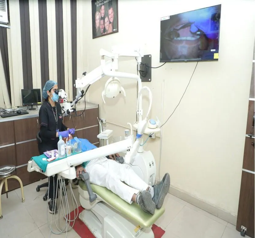 Dental operating microscope room 2, Postgraduate section (MDS), Department of Conservative Dentistry & Endodontics, Inderprastha Dental College