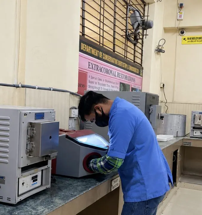 Laboratory: casting and finishing equipment, Undergraduate section (BDS), Department of Conservative Dentistry & Endodontics, Inderprastha Dental College