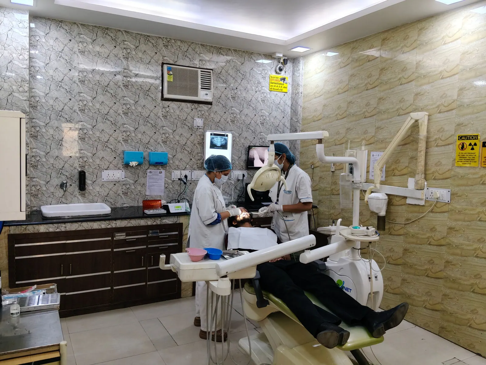 Implant clinic, Department of Oral & Maxillofacial Surgery, Inderprastha Dental College