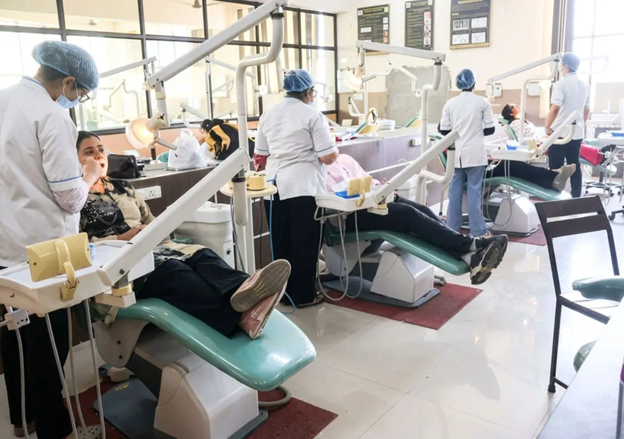 Undergraduate clinic, Department of Orthodontics & Dentofacial Orthopaedics, Inderprastha Dental College