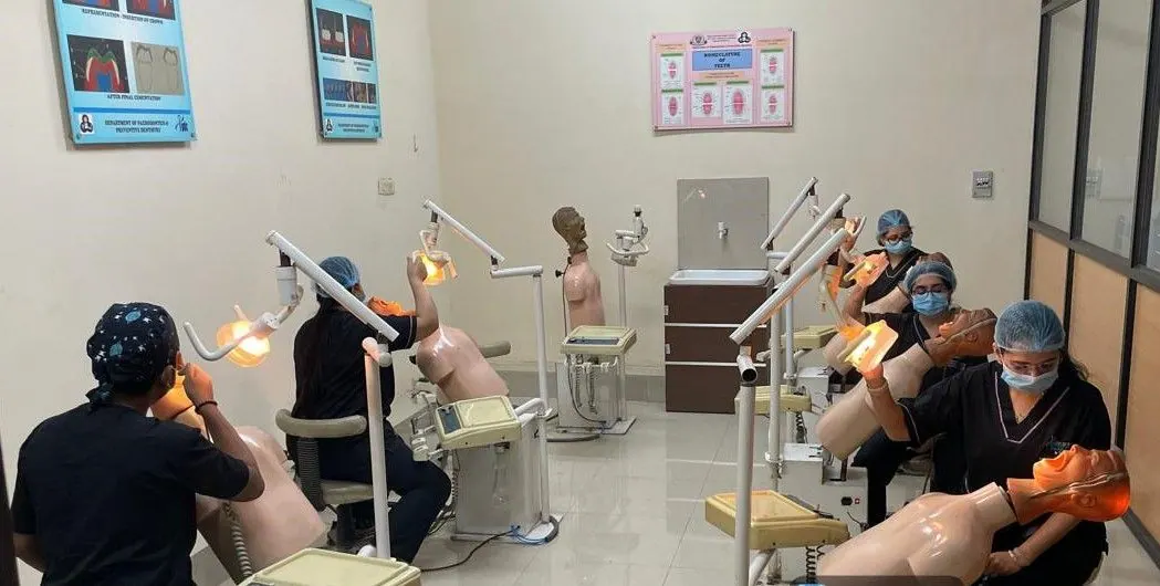 Phantom head laboratory, Postgraduate section (MDS), Department of Paedodontics & Preventive Dentistry, Inderprastha Dental College
