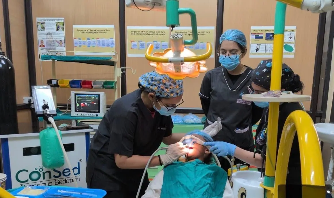 Conscious sedation room, Postgraduate section (MDS), Department of Paedodontics & Preventive Dentistry, Inderprastha Dental College