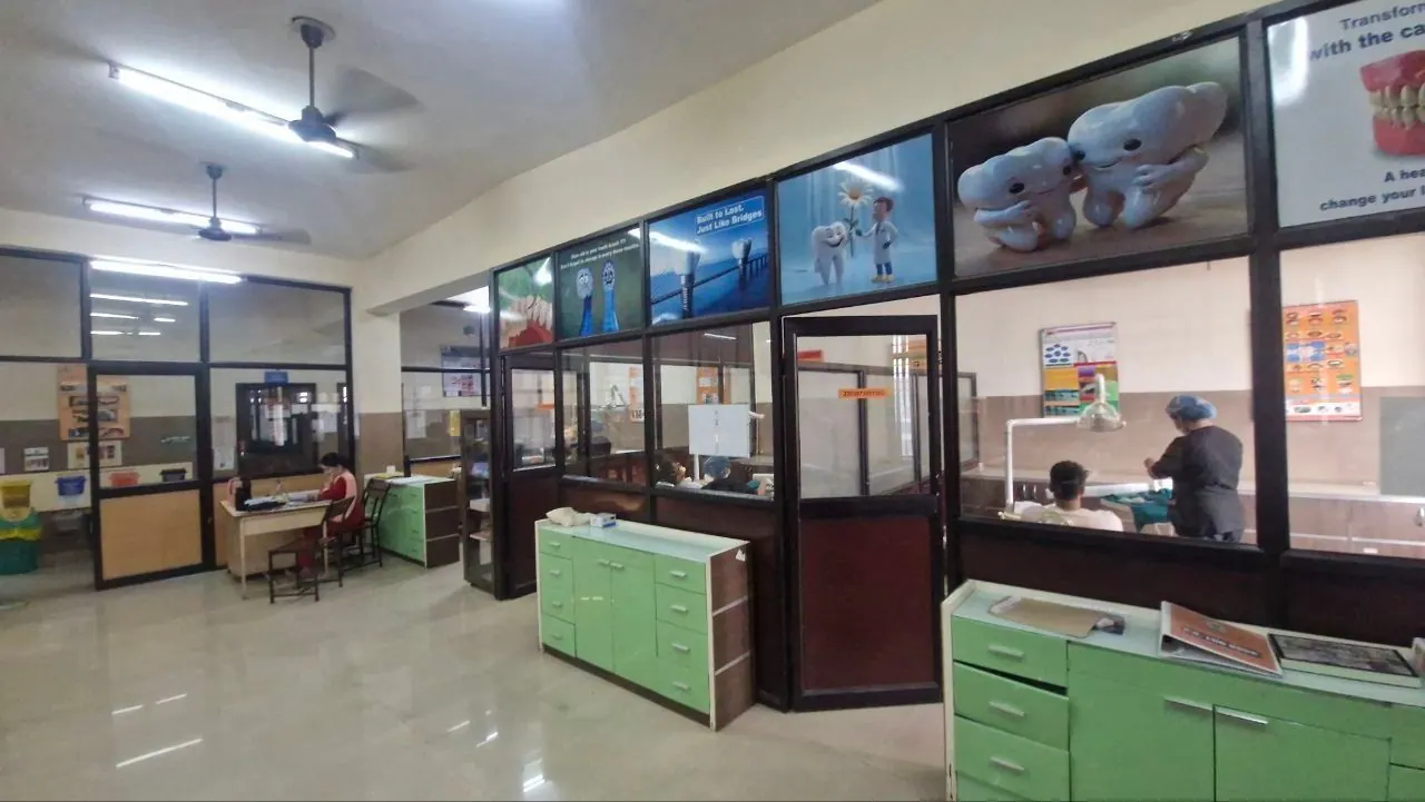 Surgical room, Department of Periodontology, Inderprastha Dental College